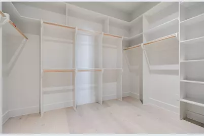 5753 Kiam, Houston, TX 77007 - Photo 31