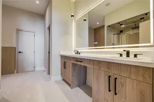 5753 Kiam, Houston, TX 77007 - Photo 27