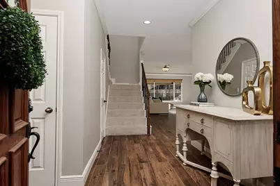 11 E Summer Storm Circle, The Woodlands, TX 77381 - Photo 3
