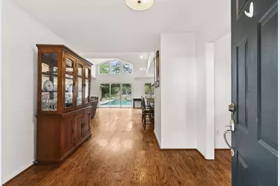 522 Oyster Creek Drive, Sugar Land, TX 77478 - Photo 9