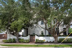 9930 Woodwind Dr, Houston, TX 77025 - Photo 13