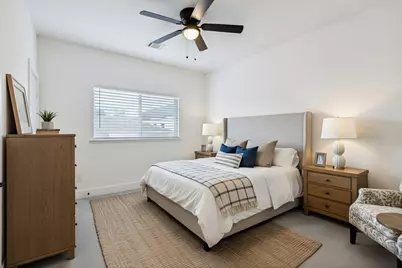 1230 McNeil Street, Houston, TX 77009 - Photo 9