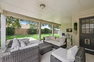 22722 Tara Way Dr, Katy, TX 77449 - Photo 1