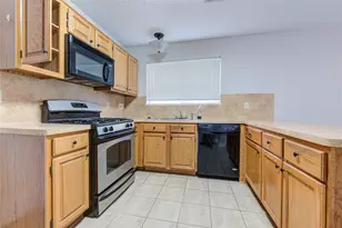 3322 Larkwood Ln, Sugar Land, TX 77479 - Photo 7