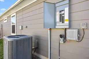 1046 Bending Trl Dr, Tomball, TX 77375 - Photo 31