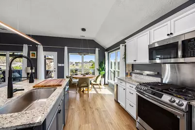 1046 Bending Trail Drive, Tomball, TX 77375 - Photo 15