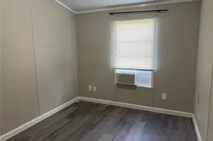 599 S Cochran St, Willis, TX 77378 - Photo 5