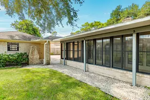 712 Browning St, Angleton, TX 77515 - Photo 35