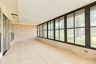 712 Browning St, Angleton, TX 77515 - Photo 23