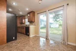 5710 Cherry St, Houston, TX 77026 - Photo 9