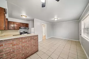 6116 Octavia St, Houston, TX 77026 - Photo 5