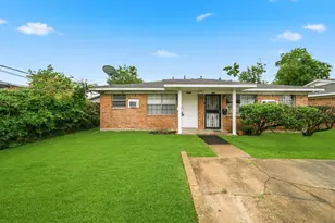 6116 Octavia St, Houston, TX 77026 - Photo 1