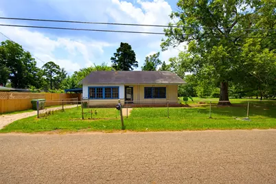 1104 Southline Street, Cleveland, TX 77327 - Photo 1