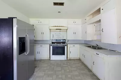 1104 Southline Street, Cleveland, TX 77327 - Photo 7