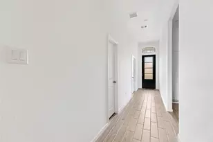 9423 Pelican Clf Ct, Houston, TX 77365 - Photo 9