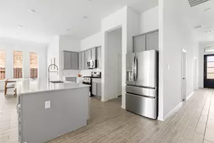 9423 Pelican Clf Ct, Houston, TX 77365 - Photo 17