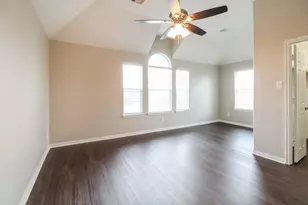 15474 Bammel Oaks Ct, Houston, TX 77014 - Photo 9