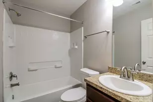15474 Bammel Oaks Ct, Houston, TX 77014 - Photo 13