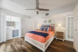 1330 Coral Way, Tiki Island, TX 77554 - Photo 23