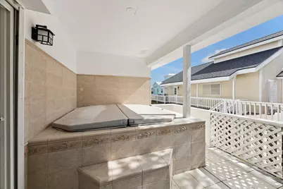 1330 Coral Way, Tiki Island, TX 77554 - Photo 35