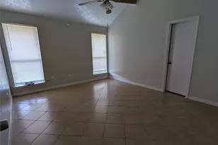 2607 Grand Teton Dr, Houston, TX 77067 - Photo 9