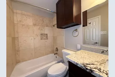 10428 Hammerly Boulevard #51, Houston, TX 77043 - Photo 19