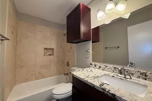 10428 Hammerly Blvd, Houston, TX 77043 - Photo 17