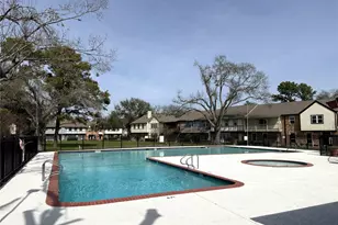 10428 Hammerly Blvd, Houston, TX 77043 - Photo 33