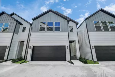 2432 Harrington Street, Houston, TX 77026 - Photo 1