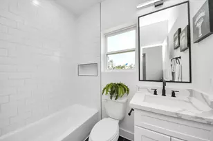 2432 Harrington St, Houston, TX 77026 - Photo 31