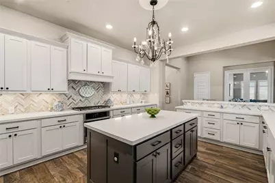 10211 Cove Court, Iowa Colony, TX 77583 - Photo 13
