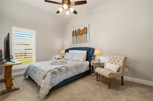 10211 Cove Ct, Iowa Colony, TX 77583 - Photo 27