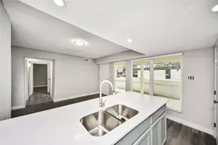 781 Country Pl Dr, Houston, TX 77079 - Photo 13