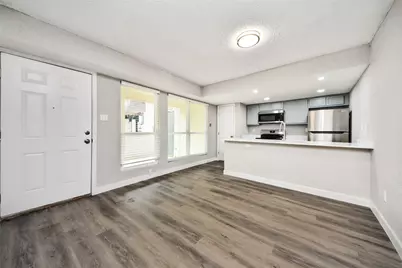 781 Country Place Drive #1051, Houston, TX 77079 - Photo 9