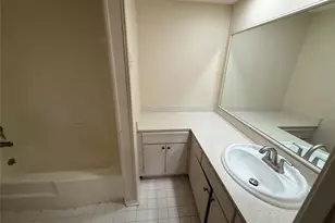 14309 Misty Meadow Ln, Houston, TX 77079 - Photo 11