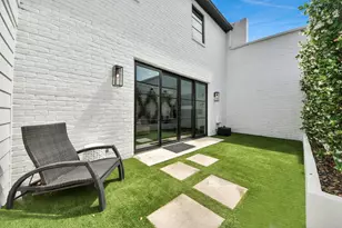 571 N Post Oak Ln, Houston, TX 77024 - Photo 35