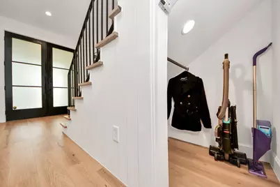 571 N Post Oak Lane, Houston, TX 77024 - Photo 21