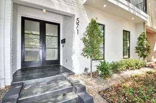 571 N Post Oak Ln, Houston, TX 77024 - Photo 3