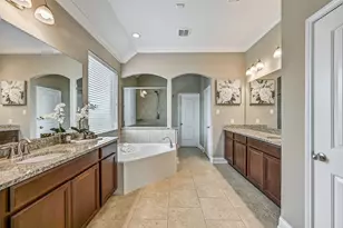 2807 Monarch Gardens Ct, Pearland, TX 77089 - Photo 33