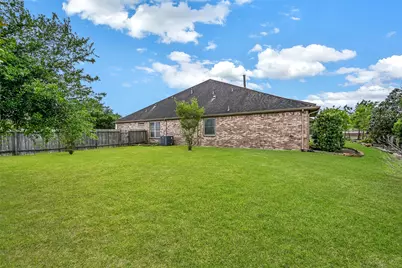 2807 Monarch Gardens Court, Pearland, TX 77089 - Photo 41