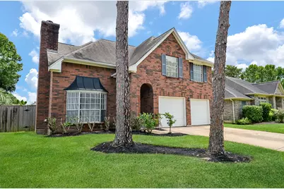 1206 Green Knoll Drive, Sugar Land, TX 77479 - Photo 5