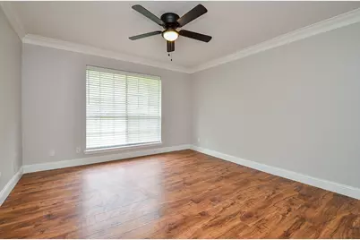 1206 Green Knoll Drive, Sugar Land, TX 77479 - Photo 35