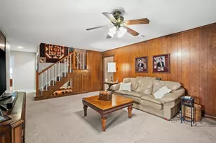 1118 S Amy Dr, Deer Park, TX 77536 - Photo 3