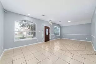 16327 Dryberry Ct, Houston, TX 77083 - Photo 7