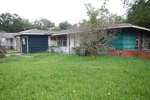 5251 Perry St, Houston, TX 77021 - Photo 1