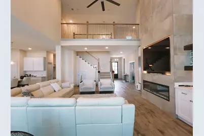 5823 Ash Valley Drives, Richmond, TX 77469 - Photo 9