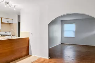 4423 Holloway Dr, Houston, TX 77047 - Photo 3
