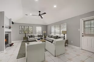 111 Ambershadow Dr, Houston, TX 77015 - Photo 3