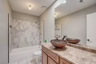 111 Ambershadow Dr, Houston, TX 77015 - Photo 21
