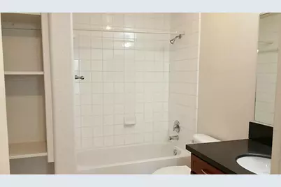 6655 W Sam Houston Parkway #2A, Houston, TX 77072 - Photo 9